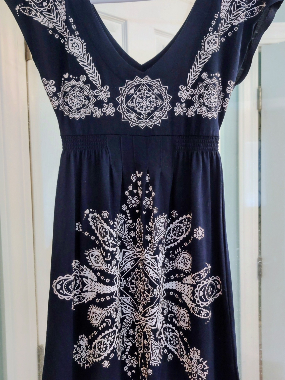 Women’s Navy Blue V-Neck Midi Dress with White Paisley Print